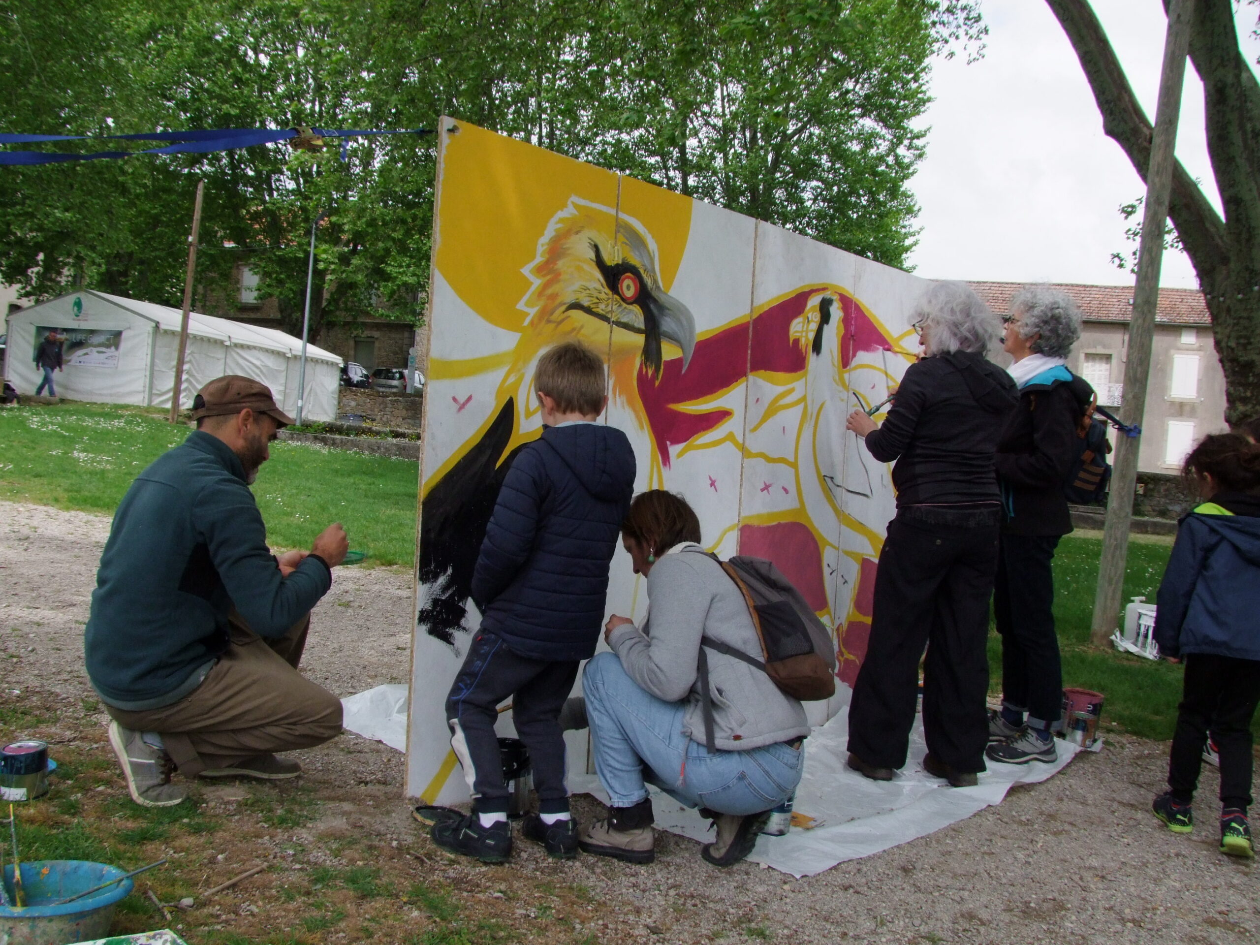 Fresque participative en cours de réalisation